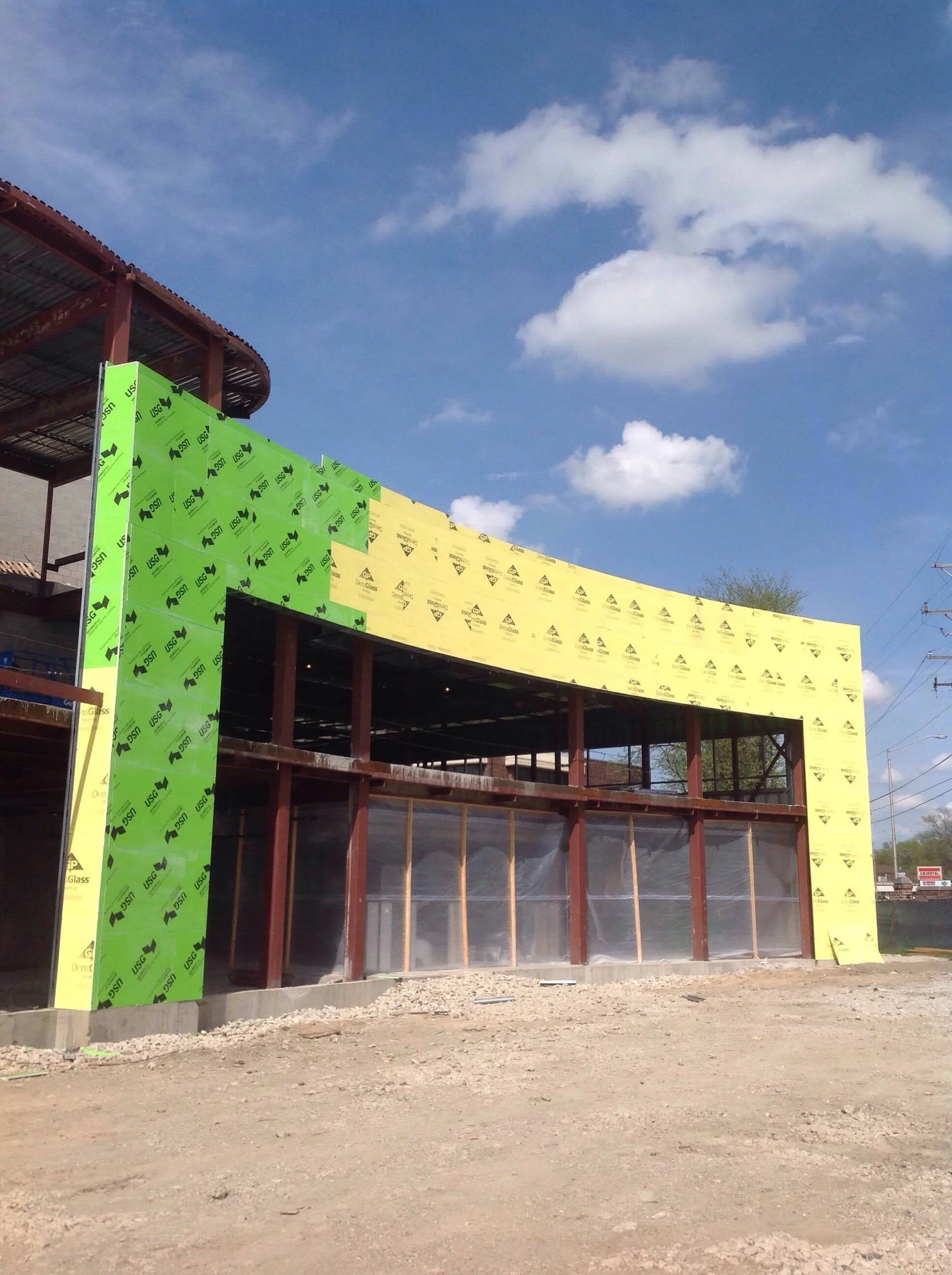 Curved exterior framing — Medical Oncology Center